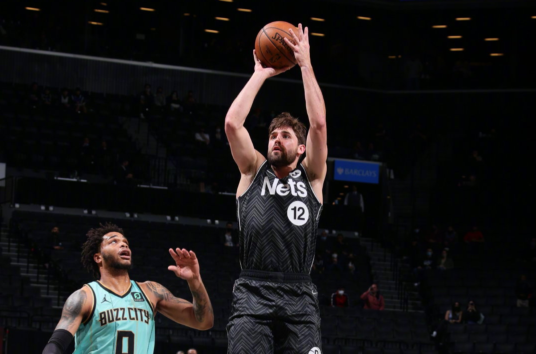 阿扎伦卡关键节点赛况扑朔迷离，篮网带队取胜！的简单介绍AYX体育平台