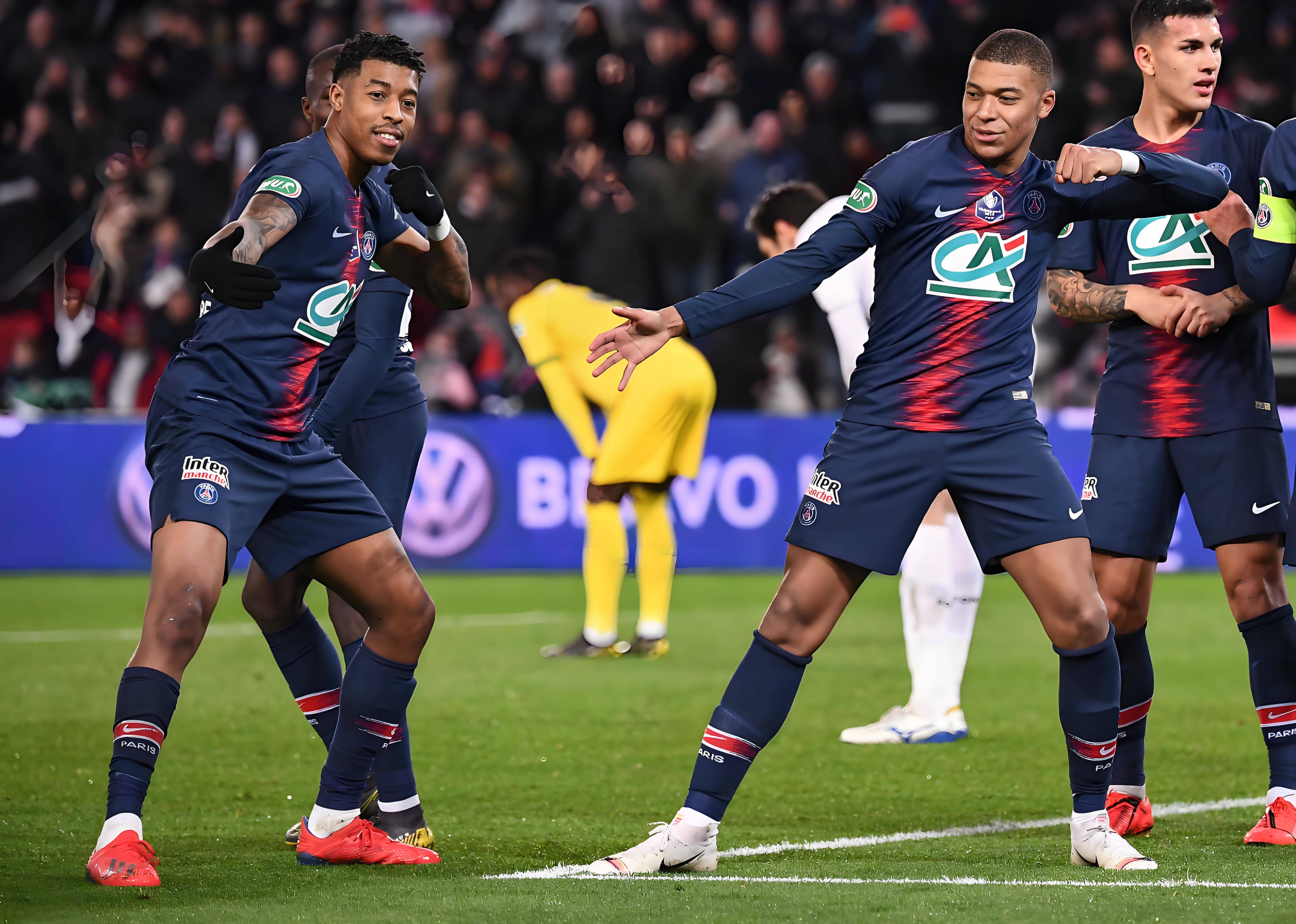 包含国际比赛日法甲焦点战，巴黎圣日耳曼主帅复盘，态度坚定，数据趋势出现新变化的词条