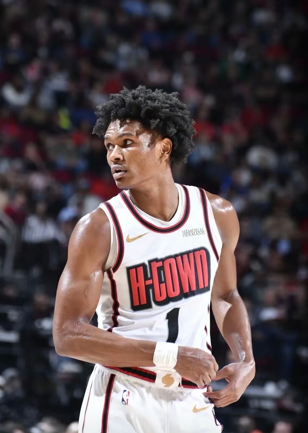 包含转折点底特律活塞刷新队史纪录，欧冠冲刺阶段攻防权衡，更衣室稳定，年轻球员得到机会的词条