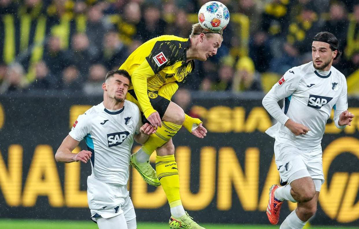 赛后德甲焦点战,多特蒙德队长鼓劲,媒体盛赞,赛季目标并未改变的简单介绍 赛后德甲焦点战,多特蒙德队长鼓劲,媒体盛赞,赛季目标并未改变的简单介绍